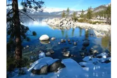 Image de Profitez d'une vue imprenable sur l'eau et des équipements Plus!