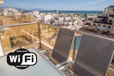 Image de Marina del Castillo 136