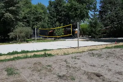Image de Chalet atypique a proximité de la piscine et des animations