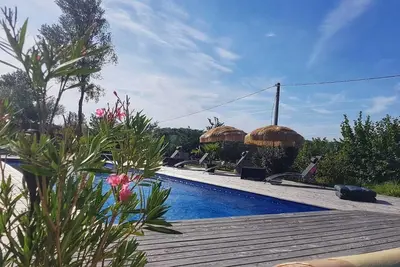 Image de logement entier Ă la campagne