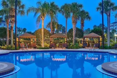 Image de Disney Sheraton Vistana Luxury Resort - Condo 2 lits / 2 salles de bain avec toutes les commodités