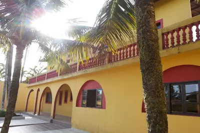Image de ITANHAÉM - Immense maison sur la plage la plus propre et la plus propre de Litiral Sul! ! !