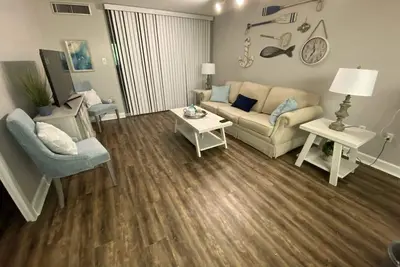 Image de Magnifique condo sur le lac Hamilton