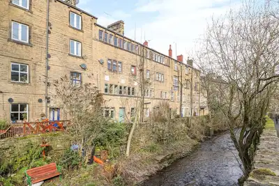 Image de Cottage Over-Under, Holmfirth