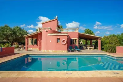 Image de Belle maison de vacances privée avec piscine privée, climatisation, Wifi, Tv, terrasse et parking