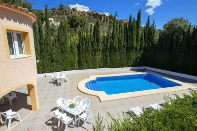 Image de Maison de vacances privée avec piscine privée, Wifi, climatisation, Tv, terrasse, parking