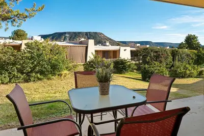 Image de Magnifique condo! Propre et confortable! Dinde sauvage S115