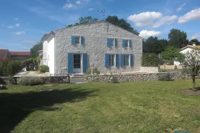 Image de maison de campagne proche de la mer