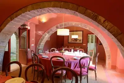 Château médiéval de style gothique près de Gérone