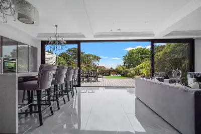 Image de Luxury coastal property with private indoor pool.