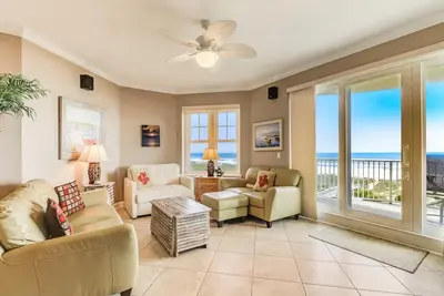 Image de Vues À Couper Le Souffle! Condo Oceanfront 4e étage à Ocean Place!