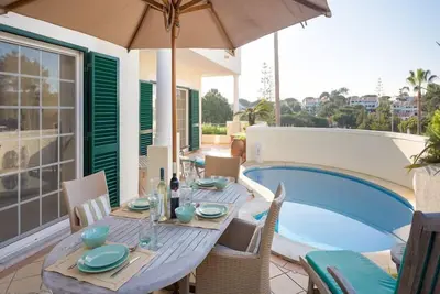 Image de 3 Bedroom Apartment with Pool in Vale do Lobo - J166 - Vale do Lobo, Algarve