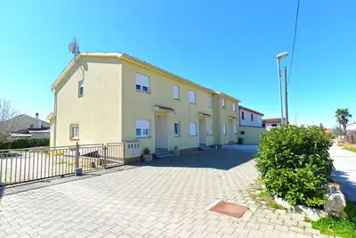Image de House 1581\/16219 (Istria - Valbandon), 2250m from the beach