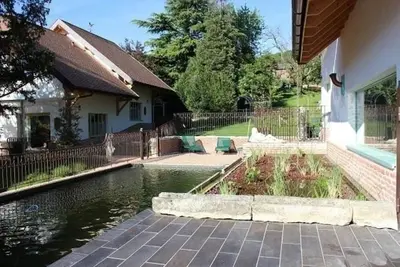Image de Superbe gîte ultra confort en éco-construction avec piscine à 800m de la plage