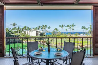 Image de Dernier étage, Condo 2 Bdrm récemment rénové avec une vue magnifique sur l'océan!