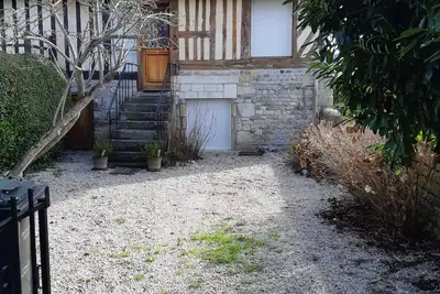 Image de 300 m mer, charmante maison typique normande parfaitement rénovée 6 personnes