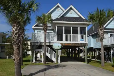 Image de Augusta National - Deuxième rangée à Surfside Beach