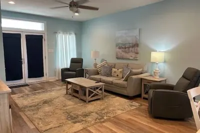 Image de Baywinds Condo #8, gated community, boat slip, boat access, fishing pier