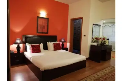 Image de Carnations Suites - Luxury Rooms au coeur d'Islamabad! !