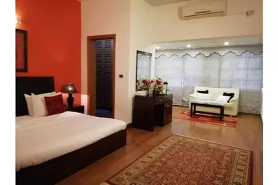 Image de Carnations Suites - Luxury Rooms au coeur d'Islamabad! !