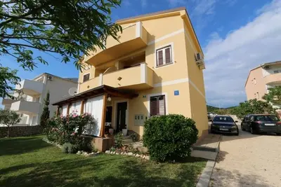 Image de Appartement dans Stara Novalja avec vue mer, Balcon, Climatisation, Wifi (4897-2)