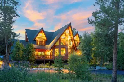 Image de Pole Creek Luxury Home - Incroyable Vues \/ Activités Gratuites \/ Spa \/ WiFi Gratuit \/ Réductions Concierge
