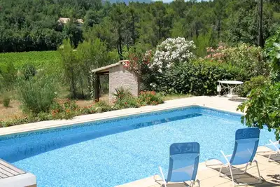 Image de Belle maison de vacances privée avec internet, piscine privée, Tv, patio, vue panoramique, parking