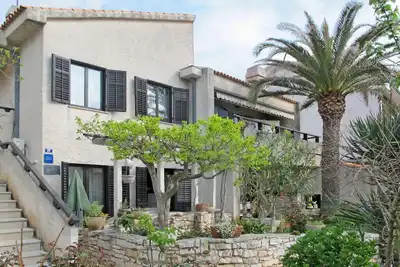Image de Joli appartement pour 5 personnes avec Wifi, climatisation, Tv et terrasse