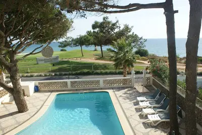 Villa Da Colina | 3 Bedrooms | Sea Views | A Few Minutes Walk To The Beach | Vale Do Lobo