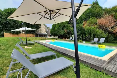 Image de ❤Gîte pour 10 🌟Piscine🌟Etang🌟 Emplacement idéal🌟Paris  moins 1 h🌟Rare🌟