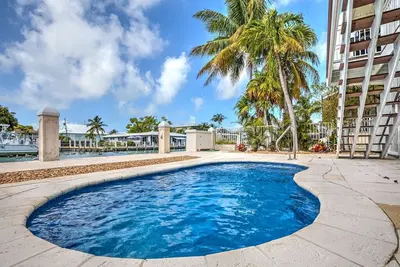 Image de Piscine, impuretés, machine à glaçons, congélateur d'appâts! Beauitful Half Duplex, Key Colony Beach