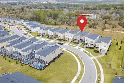 Incroyable maison de 6 chambres, piscine privée, communauté fermée, Wi-Fi gratuit