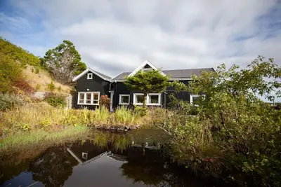 Image de Red Robin - 4 bedroom house next to Svartifoss Waterfall