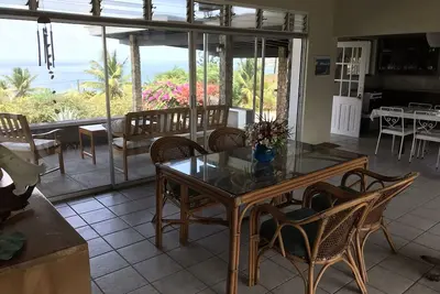 Image de Garden Cottage avec vue panoramique sur la pelouse de la mer des Caraïbes et des îles