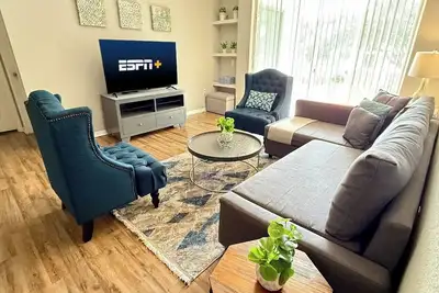 Image de Lovely Condo 2 Br/2 Ba, 7 miles from Theme Parks