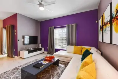 Image de 🥇 Superbe maison 4bd près de Disney (Cg662)