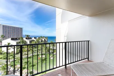 Image de Aston Kaanapali Shores #715:  2 Br Ocean View at Ocean Front Resort
