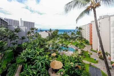 Image de Aston Kaanapali Shores #727:  2 Br Ocean View at Ocean Front Resort