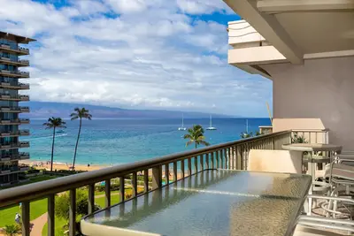 Image de Aston Whaler on Kaanapali #619: Gorgeous 1 Bedroom Ocean View Suite, Sleeps 4