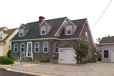 Image de Logement de 3 chambres à Brant Beach