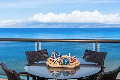 Image de Oceanfront 2 chambres / 2 salles de bain Penthouse à Sands of Kahana