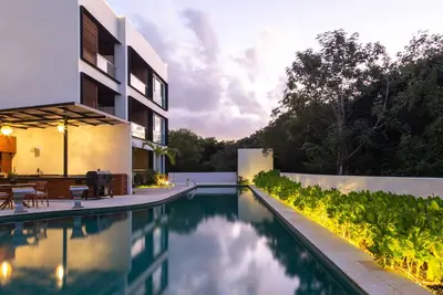 Image de Appartement de luxe avec jacuzzi, accès à la plage privée de la plage vierge.