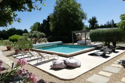 Image de Mas Traditionnel Provencal \"La Fabrique Du 13\", A 7 kms De St Remy De Provence