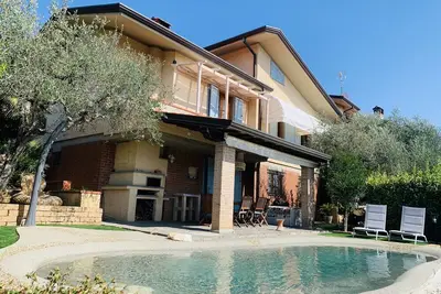 Image de Villa panoramique dans les collines
