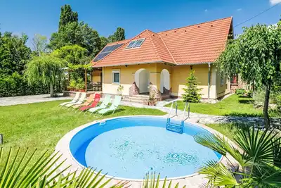 Image de Magnifique maison de vacances privée avec climatisation, piscine privée, Wifi, Tv, patio, parking