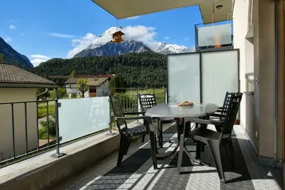 Image de Ferienwohnung SOTRACHĂ–GNA Eg by Interhome