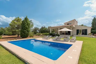 Image de Villa Embat for 6 persons with pool