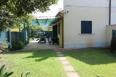 Image de Villa Chiara, front de mer, climatisation, 6 pax, 2 chambres, 2 salles de bain, salon
