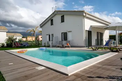 Image de Résidence Salinelle Beach Villa Vulcano 4 Avec Piscine PARTAGÉE