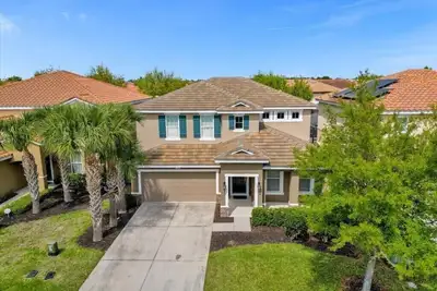 Image de 5 Bedrooms / 4 Bathrooms /  Solterra (5357 Oa)